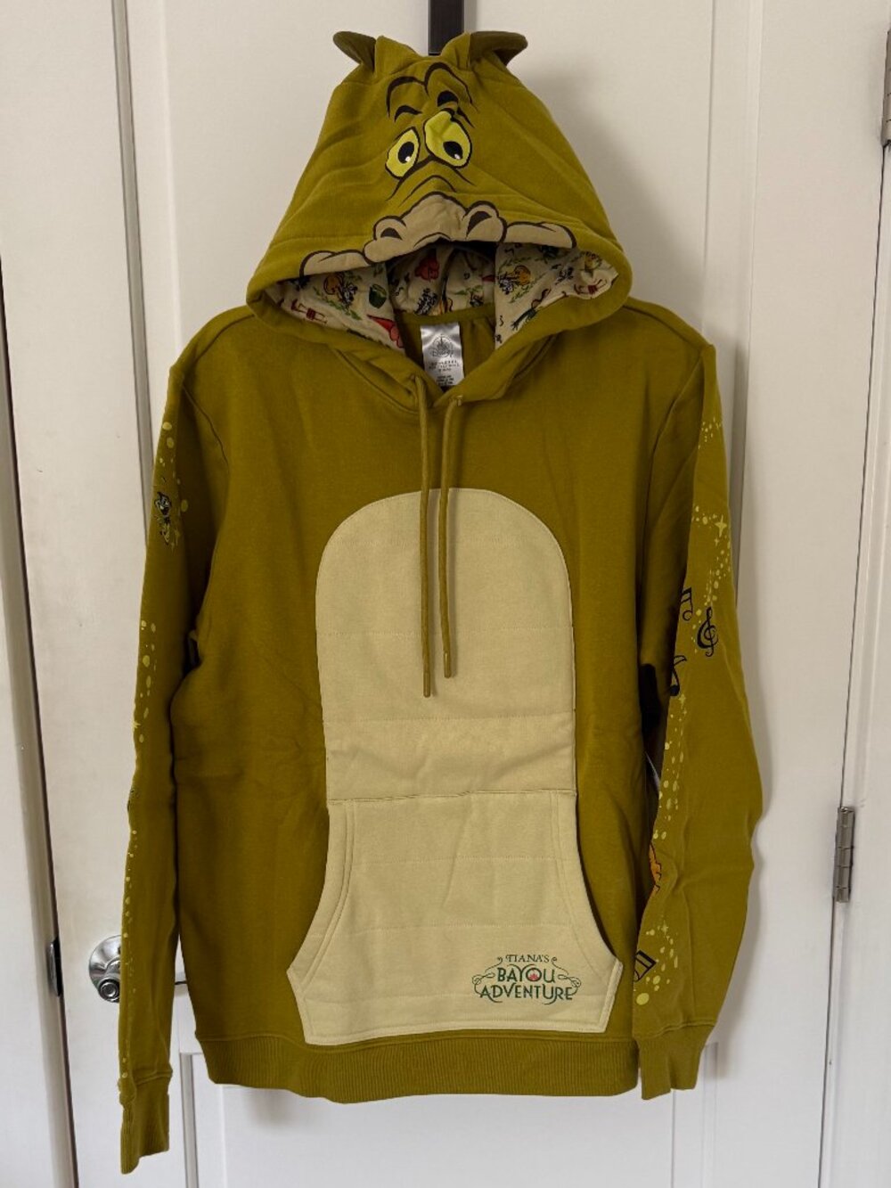 NWT Disney Parks Tiana's Bayou Adventure Cosplay Hoodie Louis Alligator SZ MED
